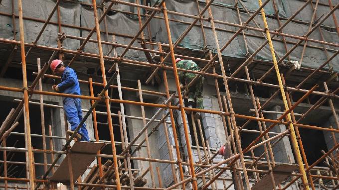 Scaffolding: Meaning, type, advantages, and safety precautions